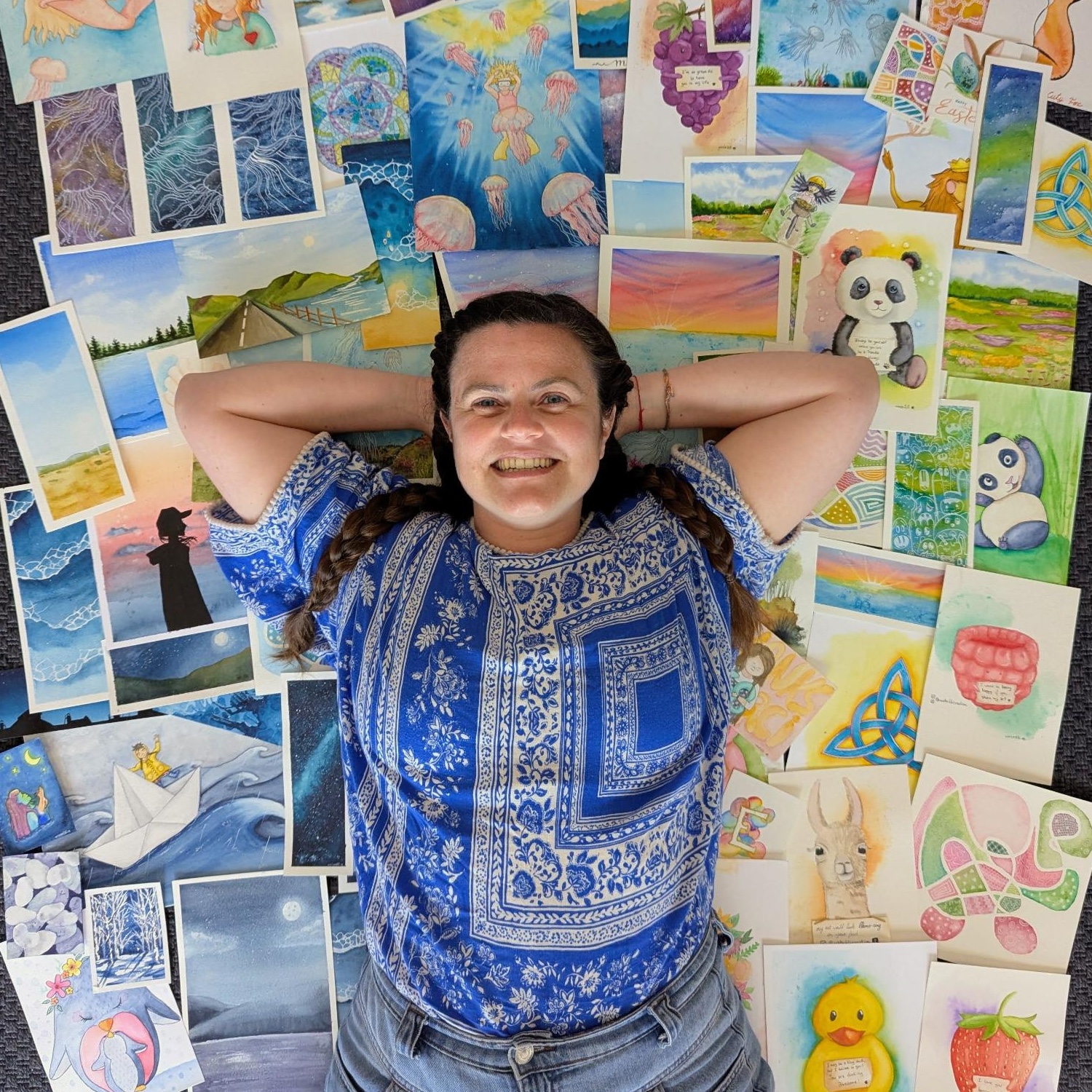 Waterlili Creation artist leading a watercolor workshop